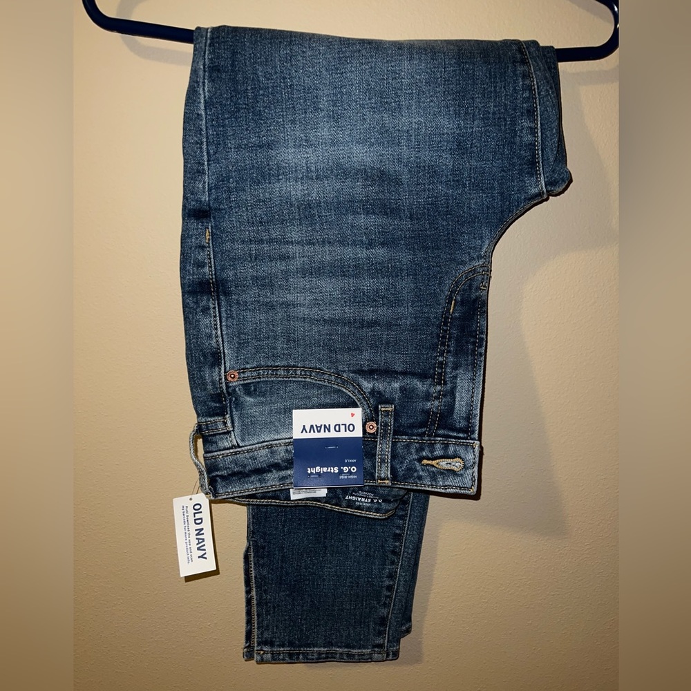 Old Navy OG Straight Leg High Rise - Size 4 - Dark Wash - No Holes